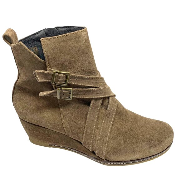 Eric Michael Queen Taupe Suede‎ Zip Wedge Booties - Picture 2 of 13